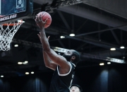 开云-关于巴特勒迎来十赛季高光表现，巴黎圣日耳曼球迷沸腾！的信息