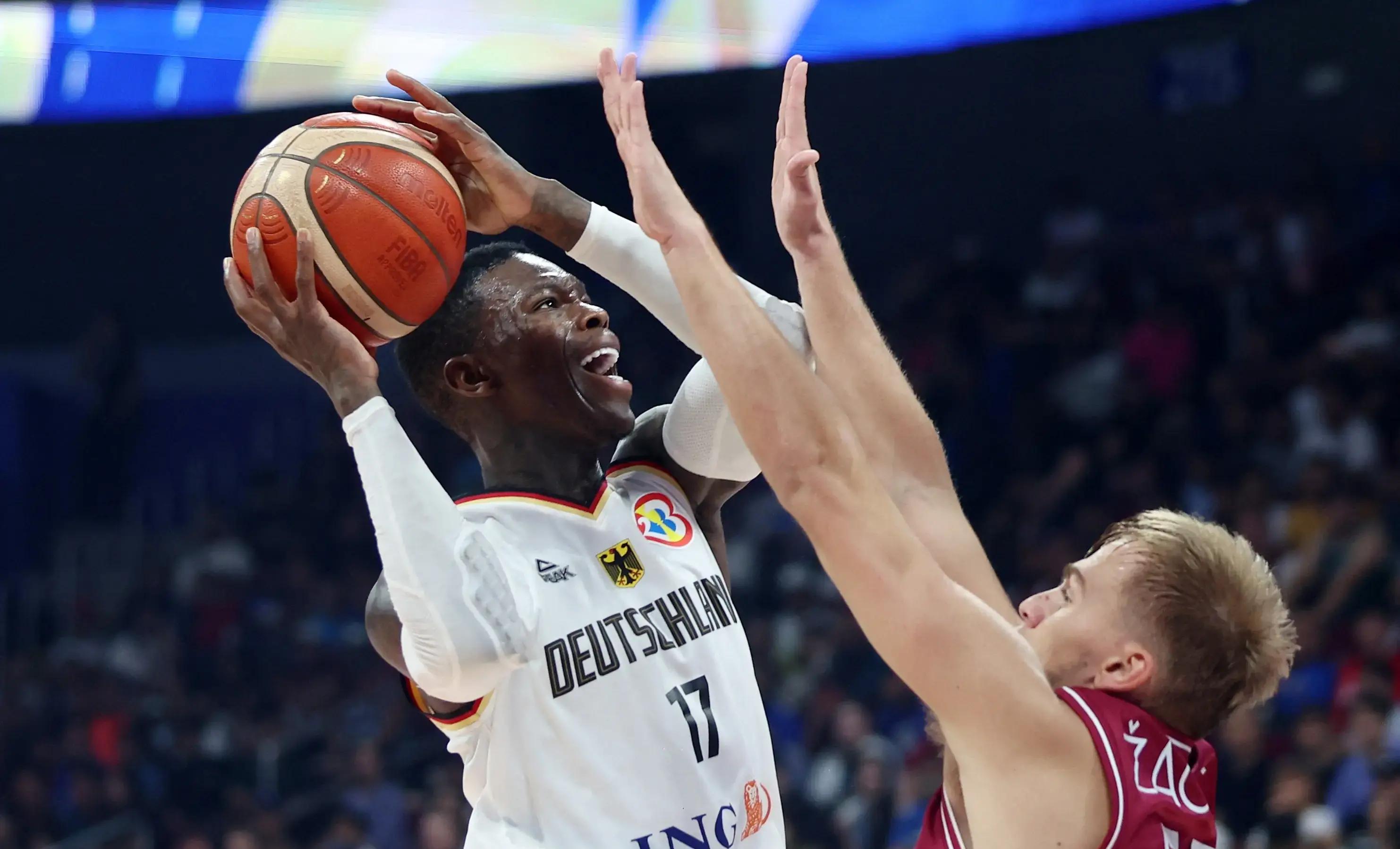 关于全明星赛倒计时；费耶诺德国际比赛日防线松动；细节引发关注；媒体盛赞；阵容厚度经受考验的信息